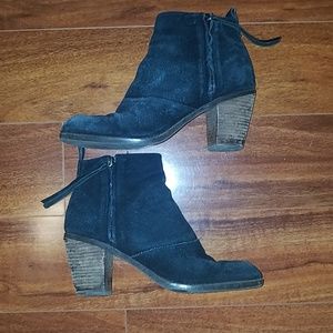 Dolce Vita Black Suede Booties Sz 8